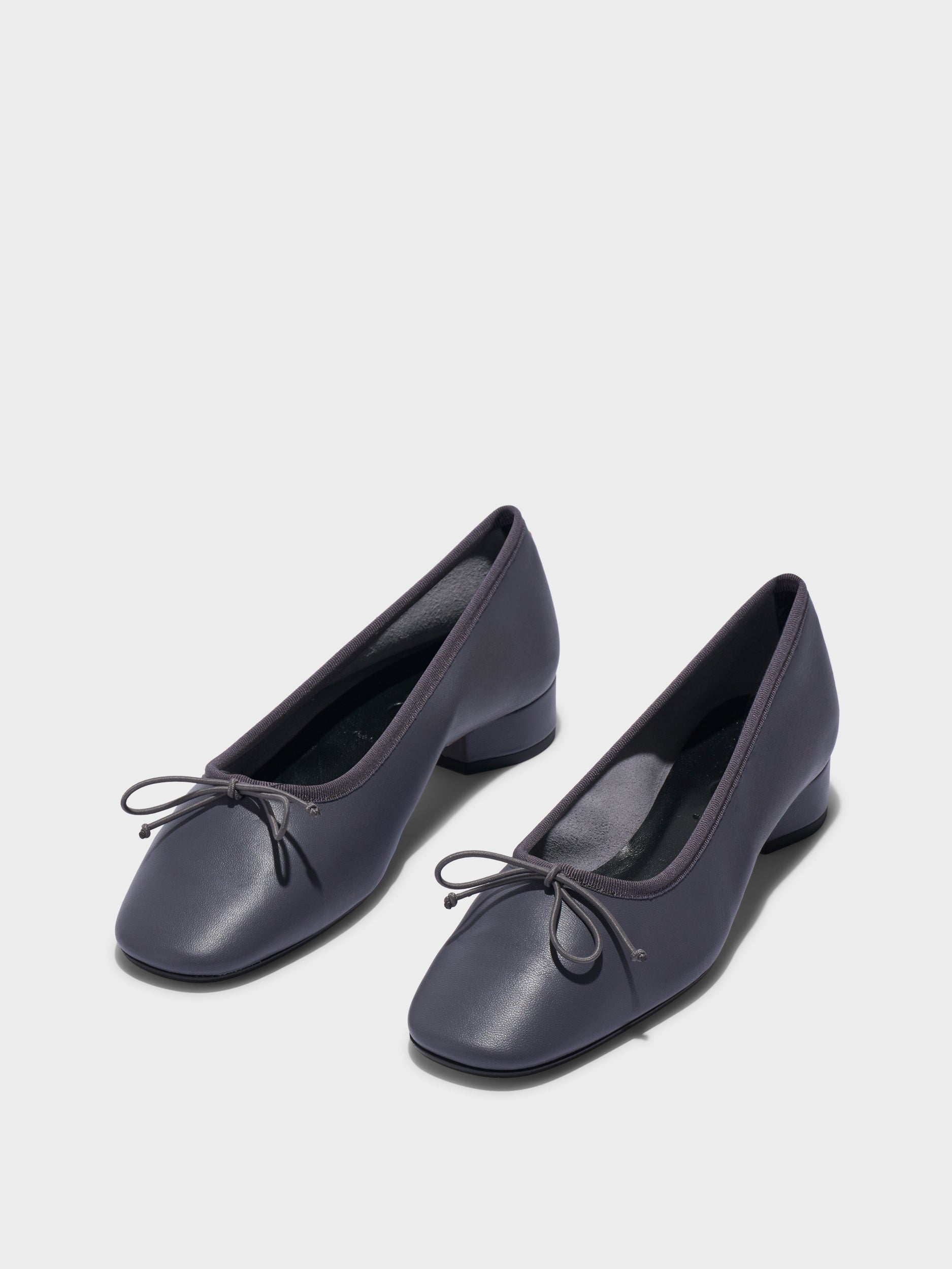 Aeyde | Onda Round-Toe Ballet Flats Leather Flats for Women | Dusty Purple Nappa | Round Toe | Low Heel | Luxury Materials | Handmade in Italy