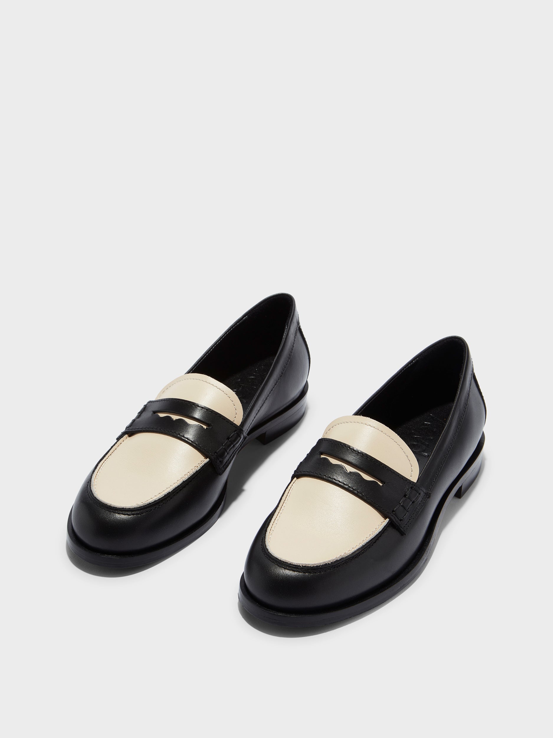 Aeyde | Oscar Leather Flats for Women | Black/Creamy Calf | Round Toe | Low Heel | Luxury Materials | Handmade in Italy