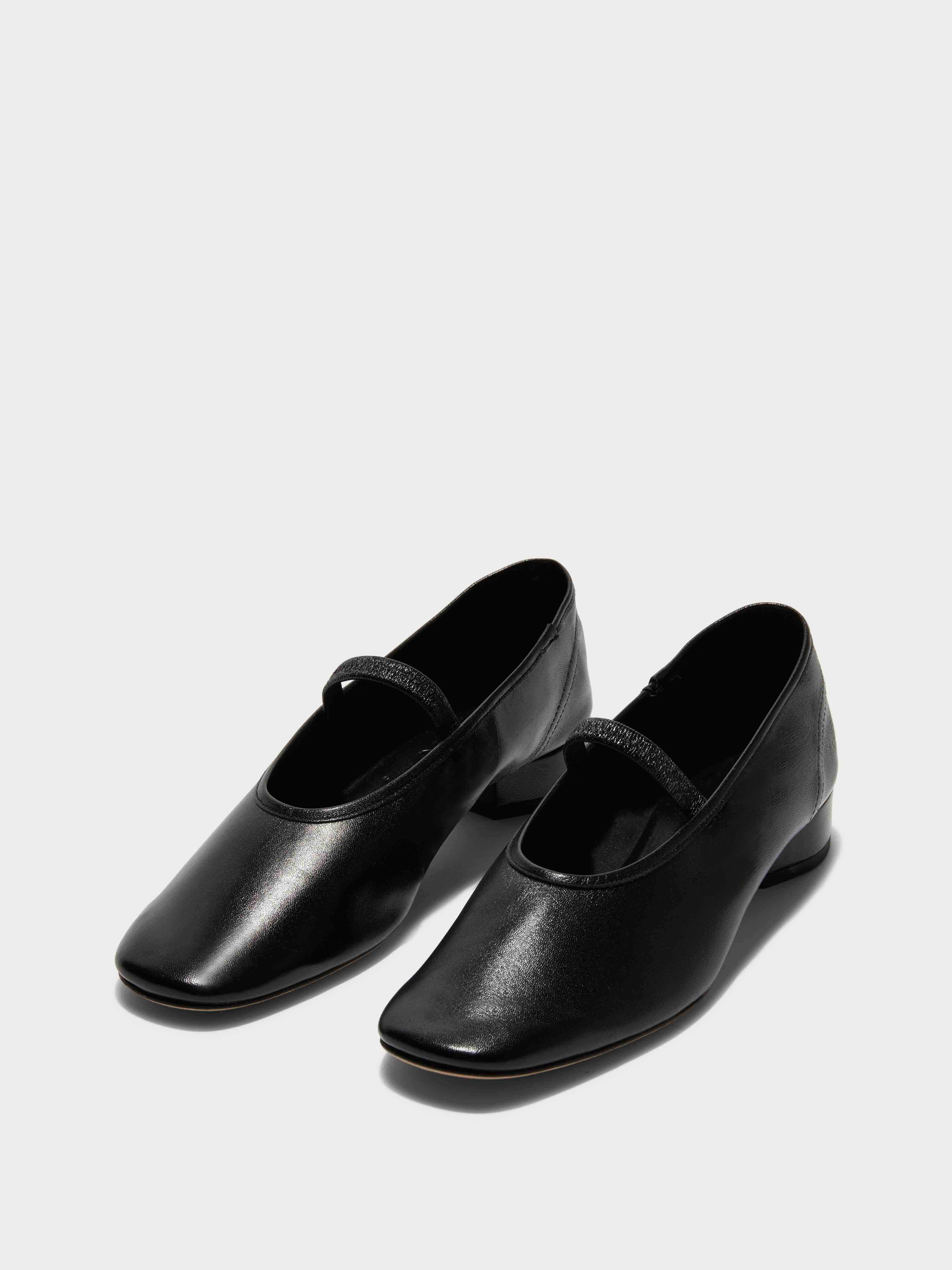 Aeyde | Pippa Leather Ballet Flats Leather Flats for Women | Black Nappa | Round Toe | Low Heel | On Feet
