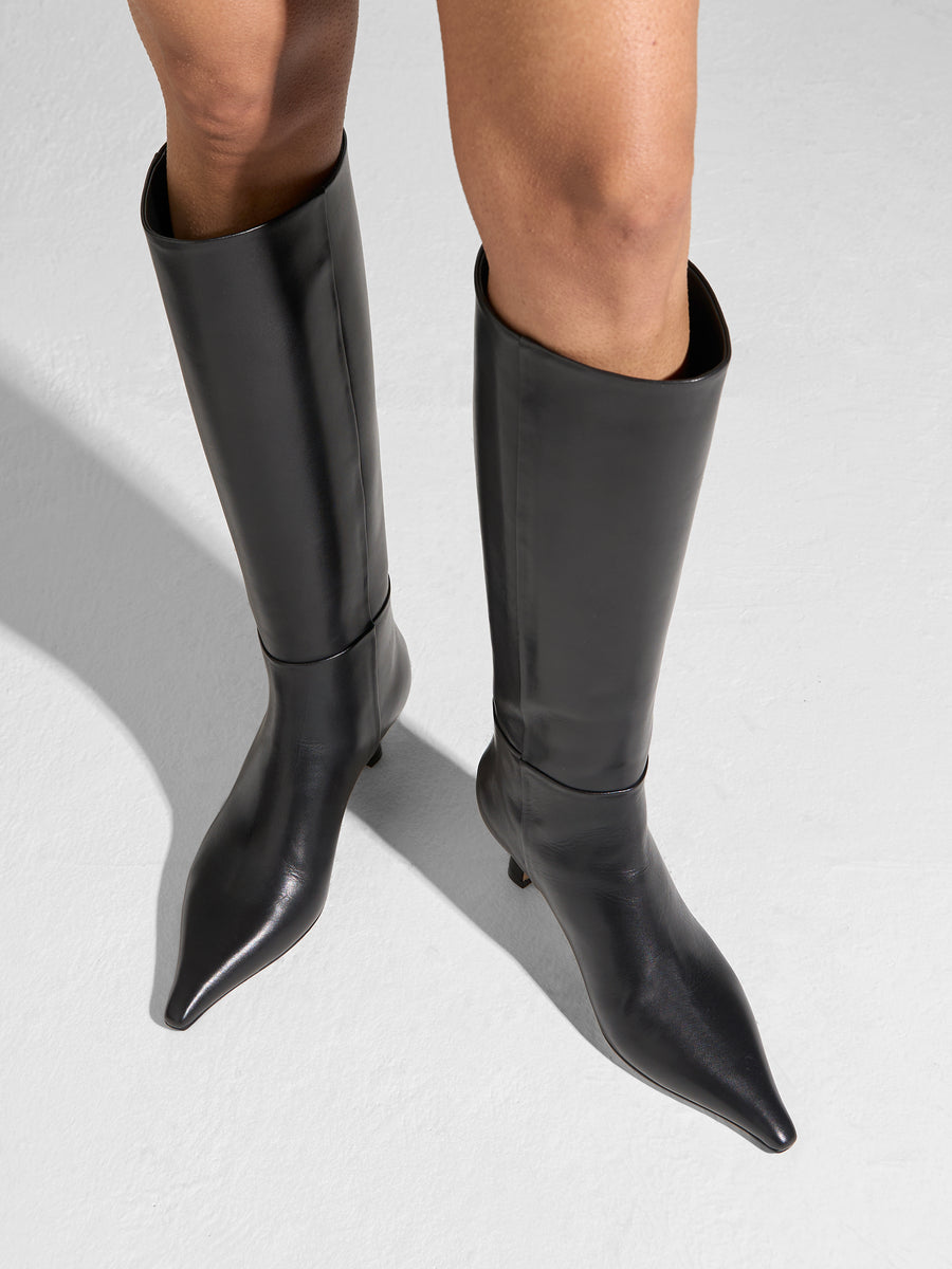 Rhea Chiseled Boots