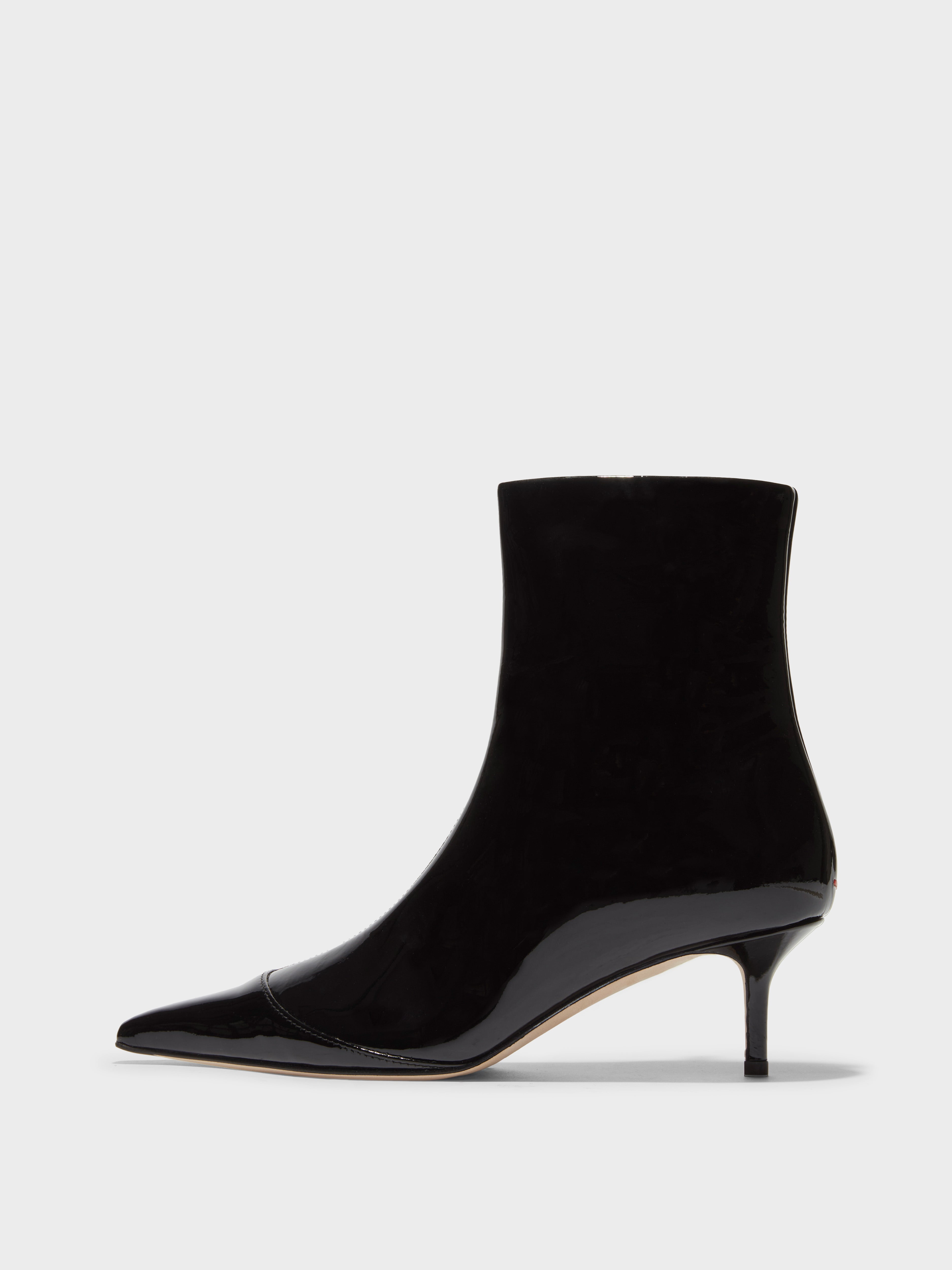 【関税込み】Aeyde ブラック Roe ブーツ AEYDE-ROE-PATENT-CALF-LEATHER-