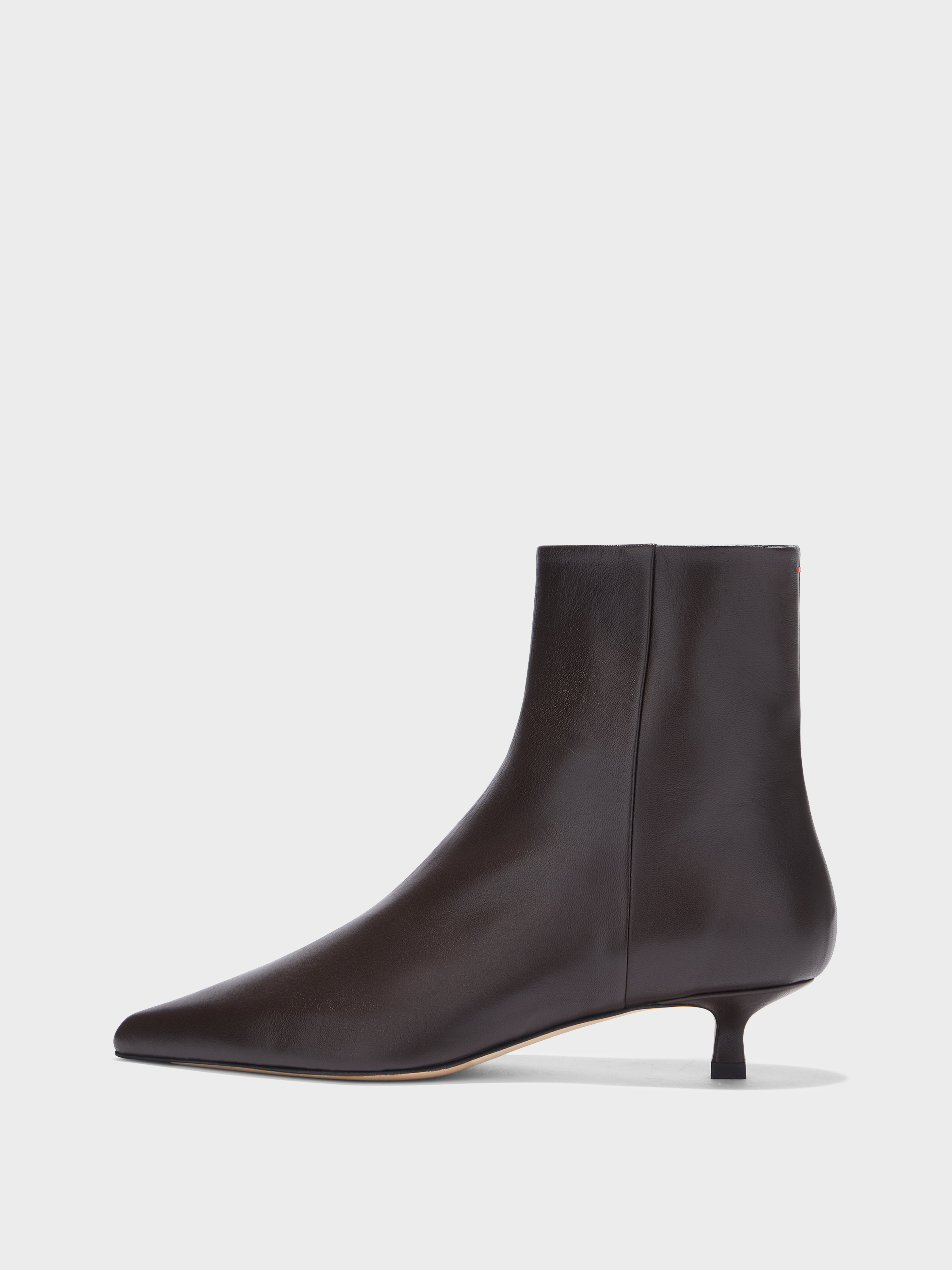 【関税込み】Aeyde ブラック Sofie ブーツ AEYDE Sofie suede ankle boots | NET-A-PORTER