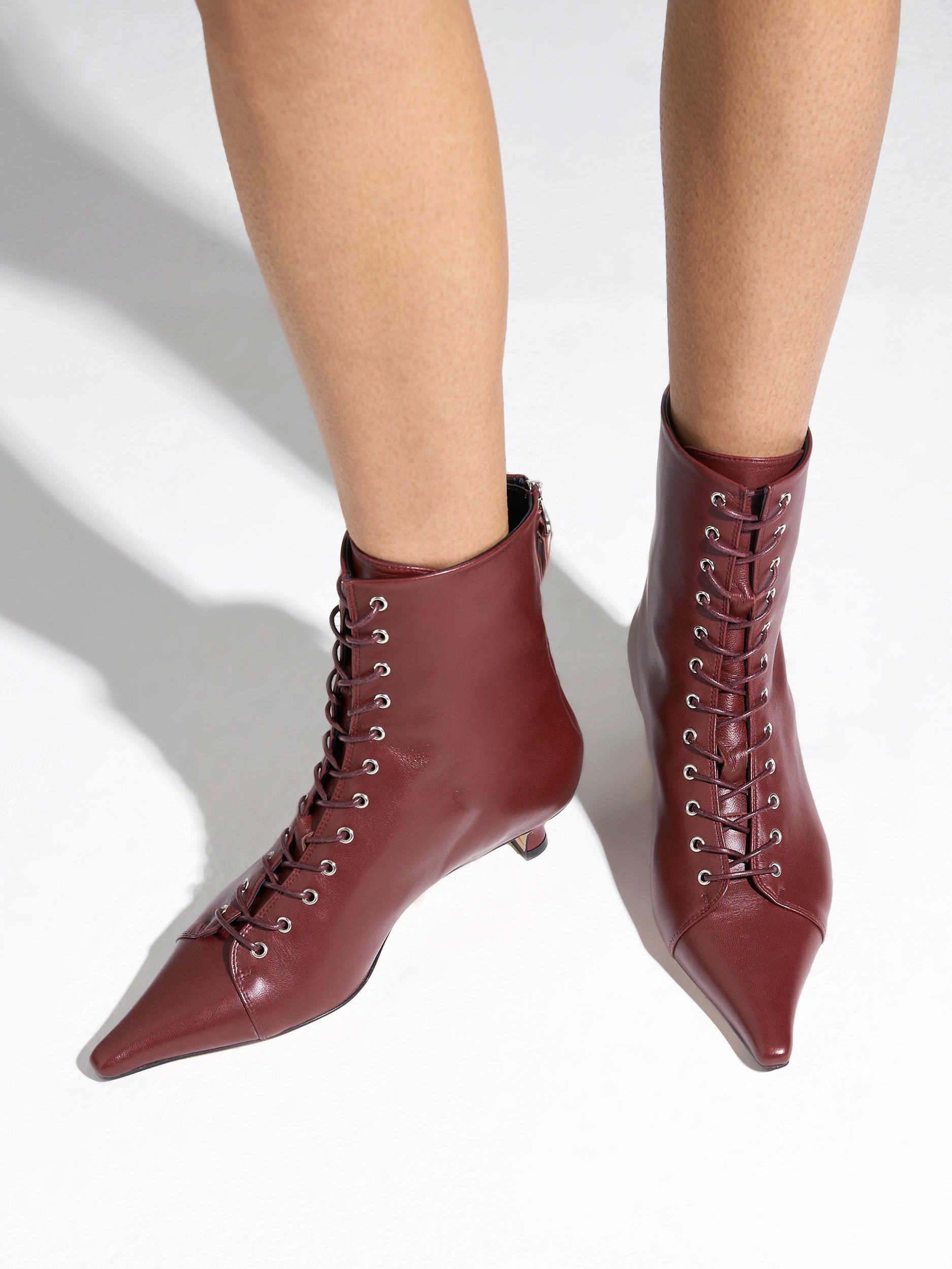 ショートブーツ・ブーティ aeyde FW25 (ESMSS75S BLACK) Aeyde | TRIXI Black Pointy Ankle Boot