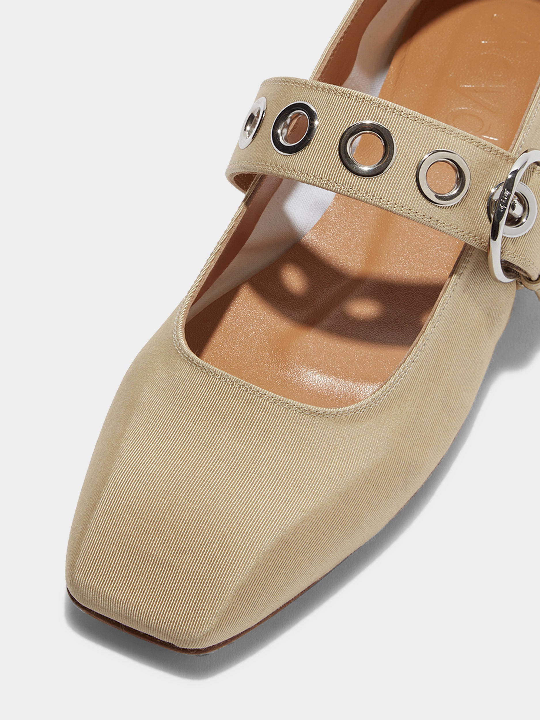 Uma Eyelet Grosgrain Mary-Jane Flats – Aeyde