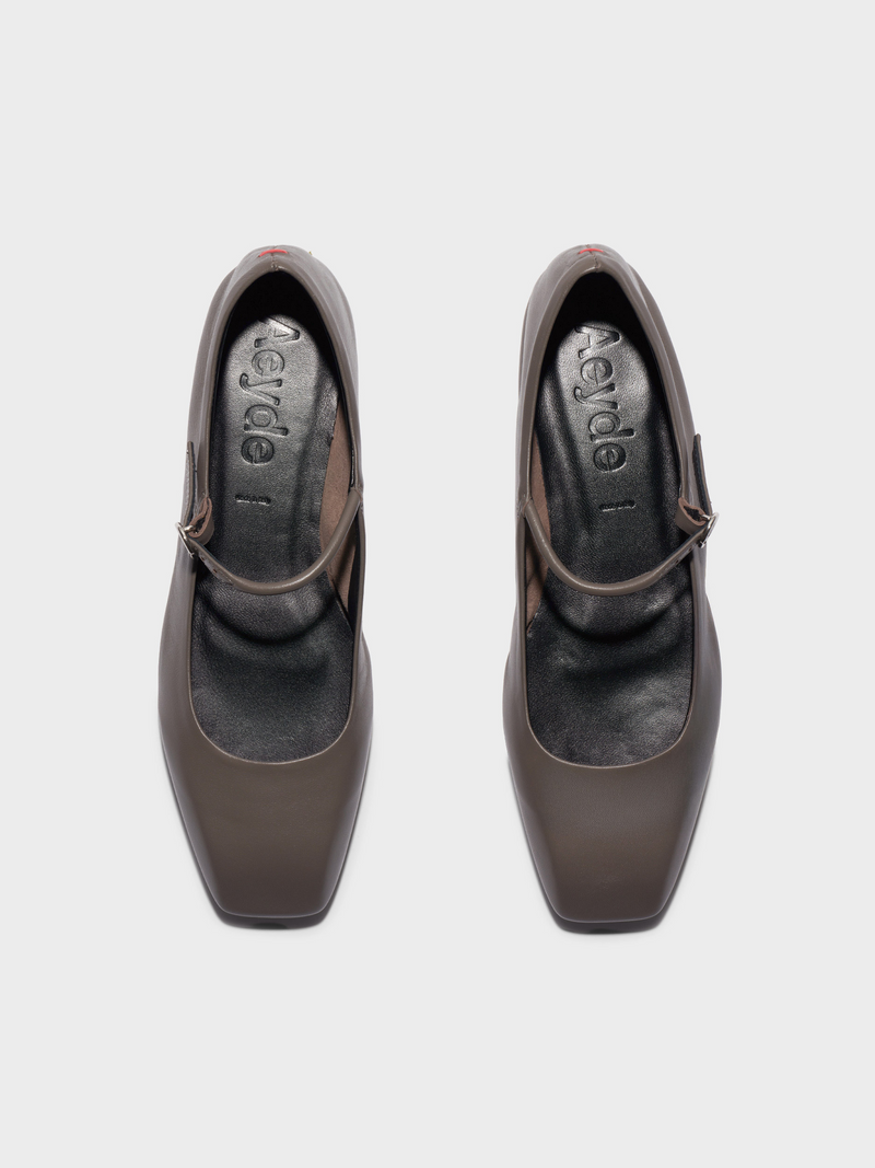 Uma Mary-Jane Flats