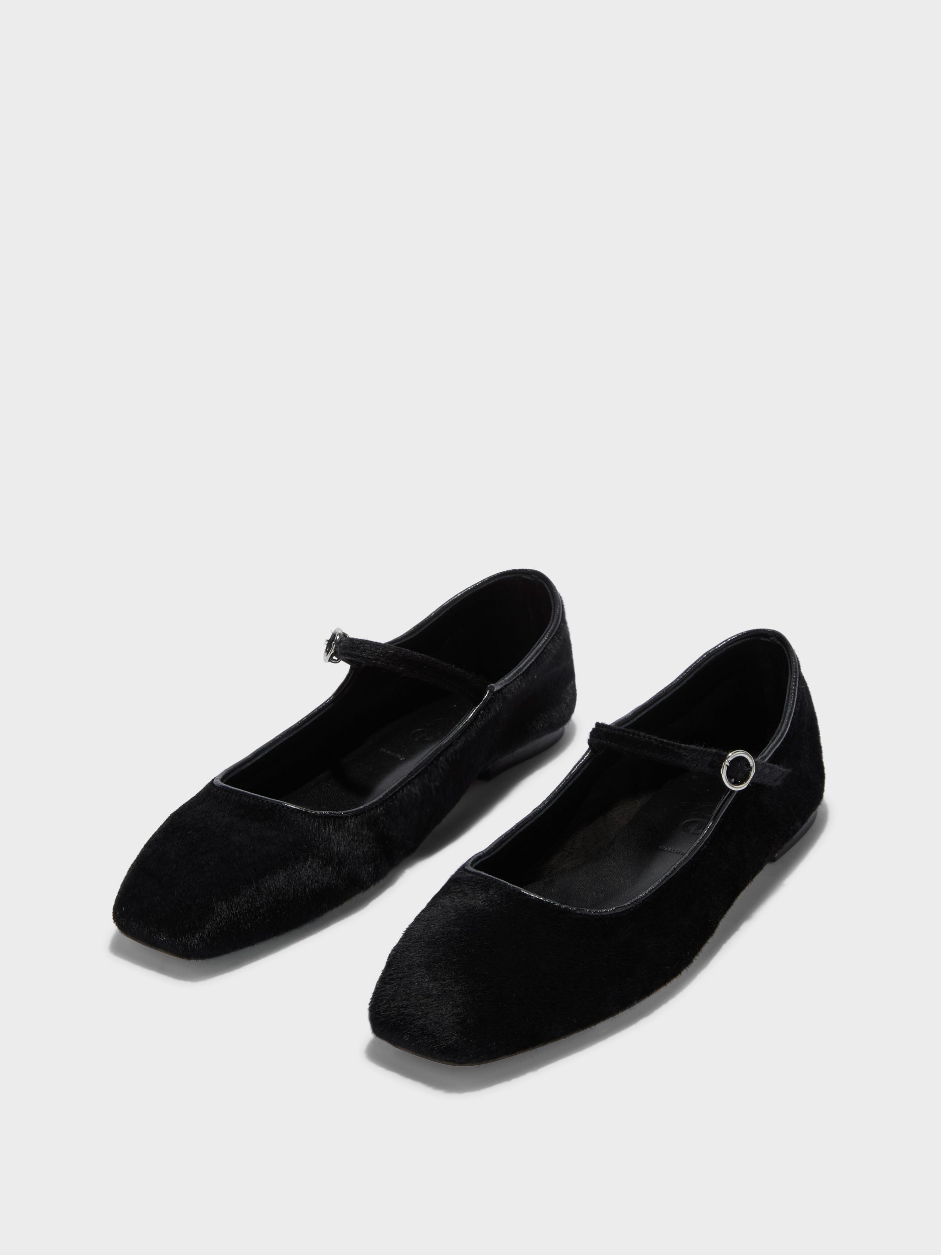 Uma Ponyhair Flats - Image 3