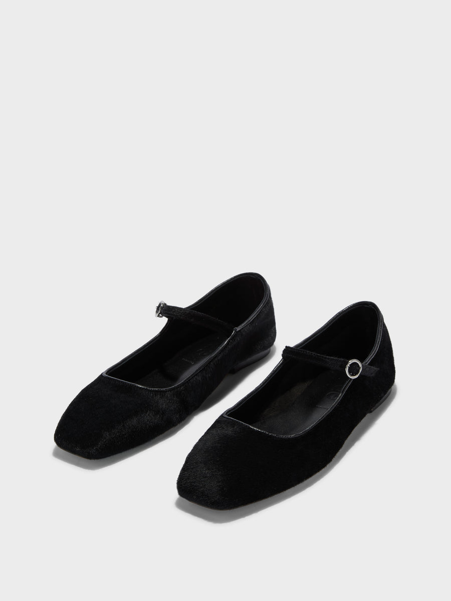 Uma Ponyhair Flats