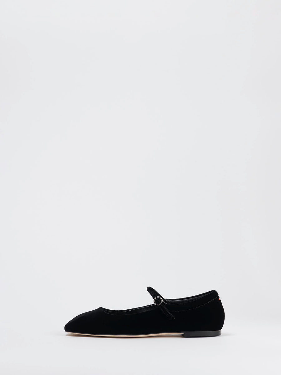 Uma Black Velvet