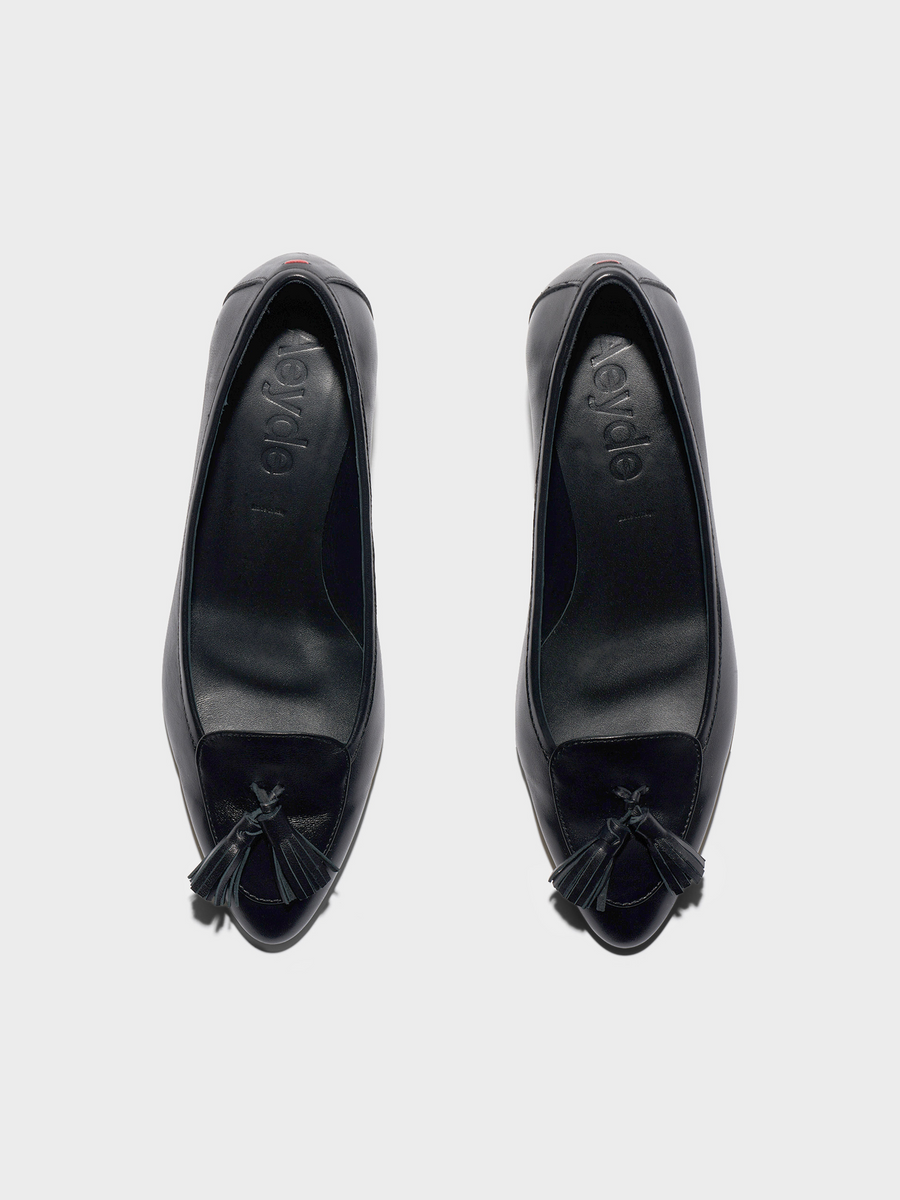 Aeyde | Valentine Tassel Pumps Leather Pumps for Women | Black Nappa | Round Toe | Low Heel | Front View