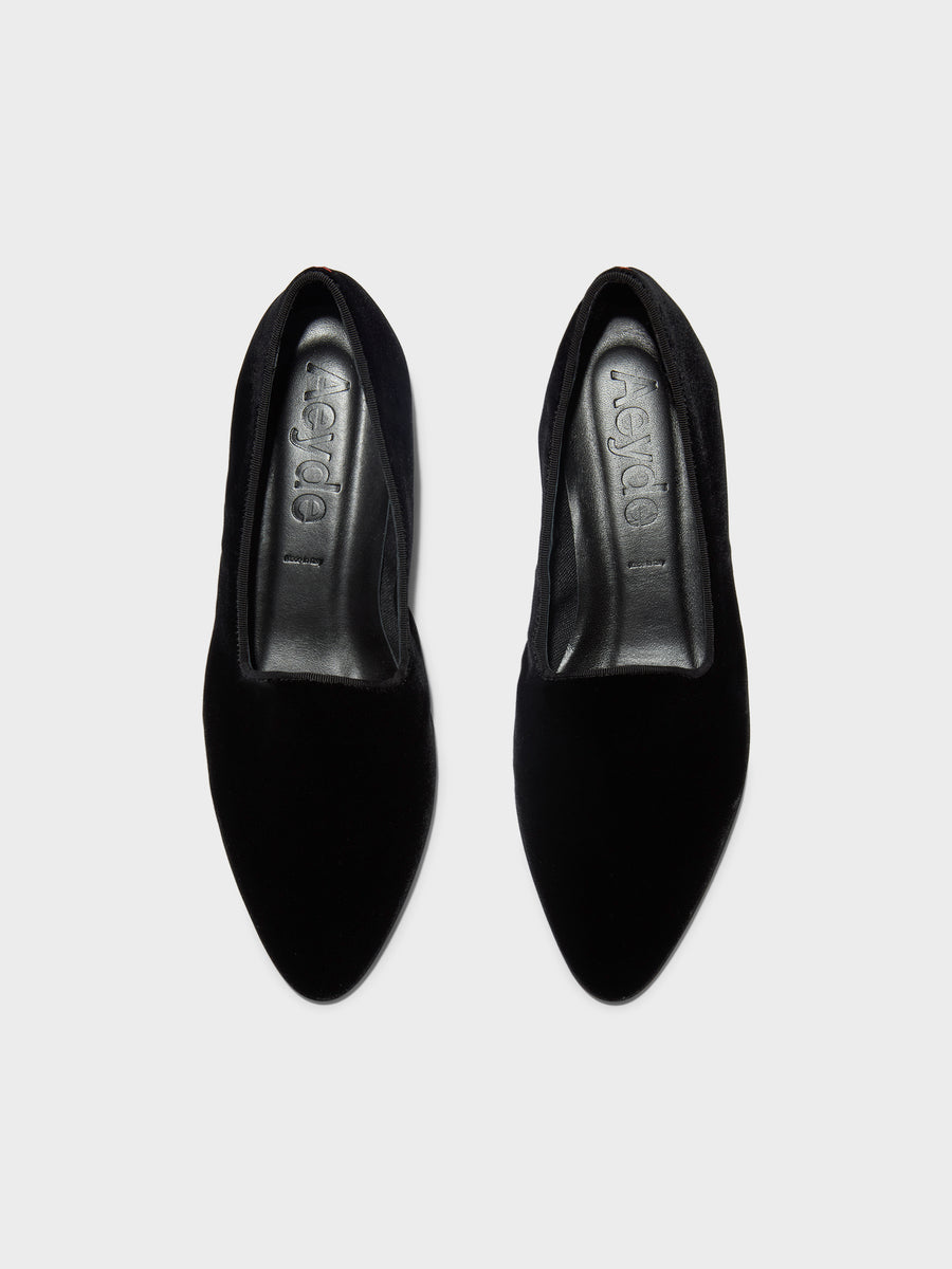 Vanna Velvet Flats