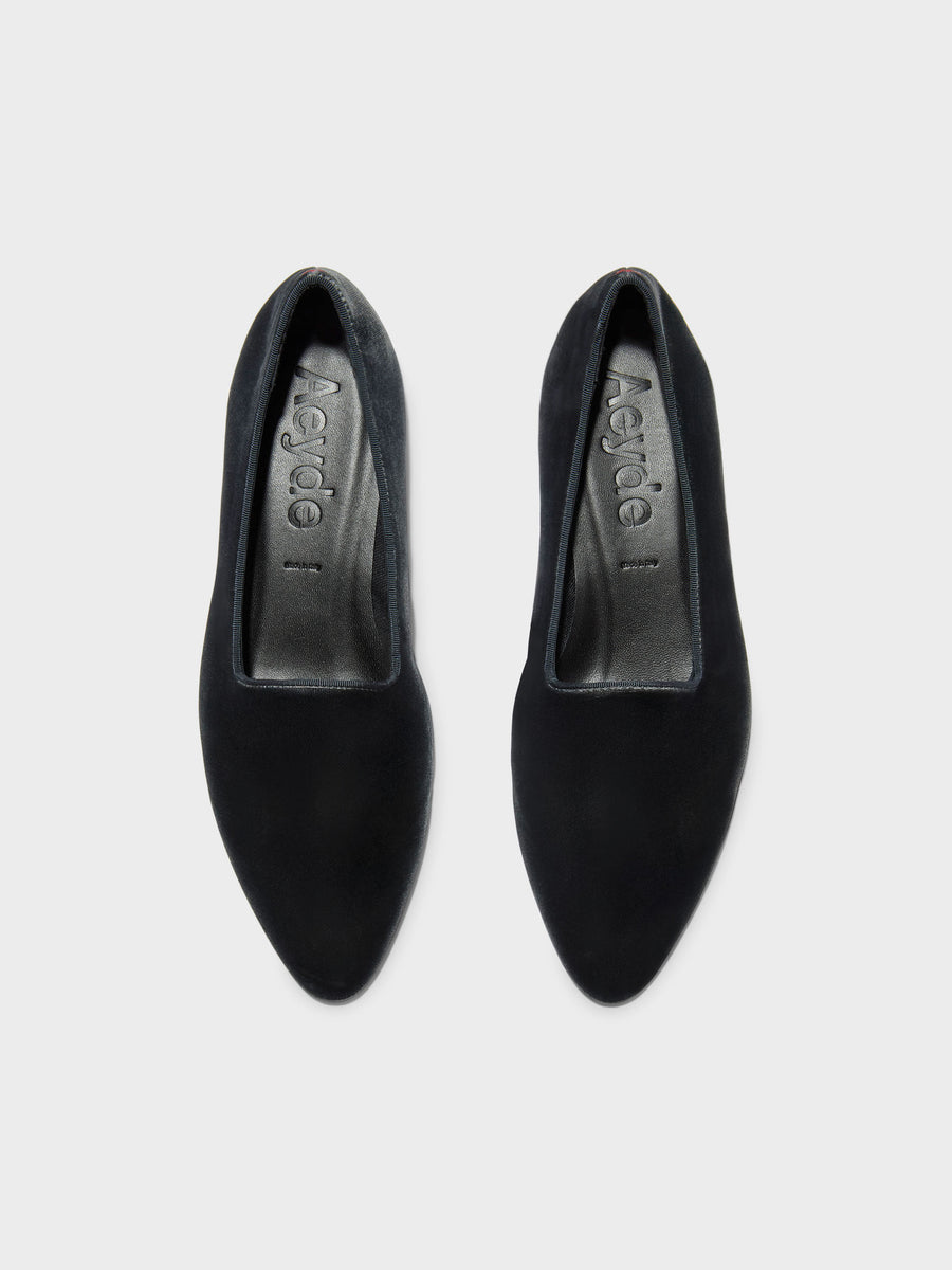 Vanna Velvet Flats
