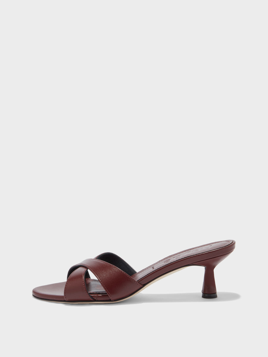 Vero Leather Mules