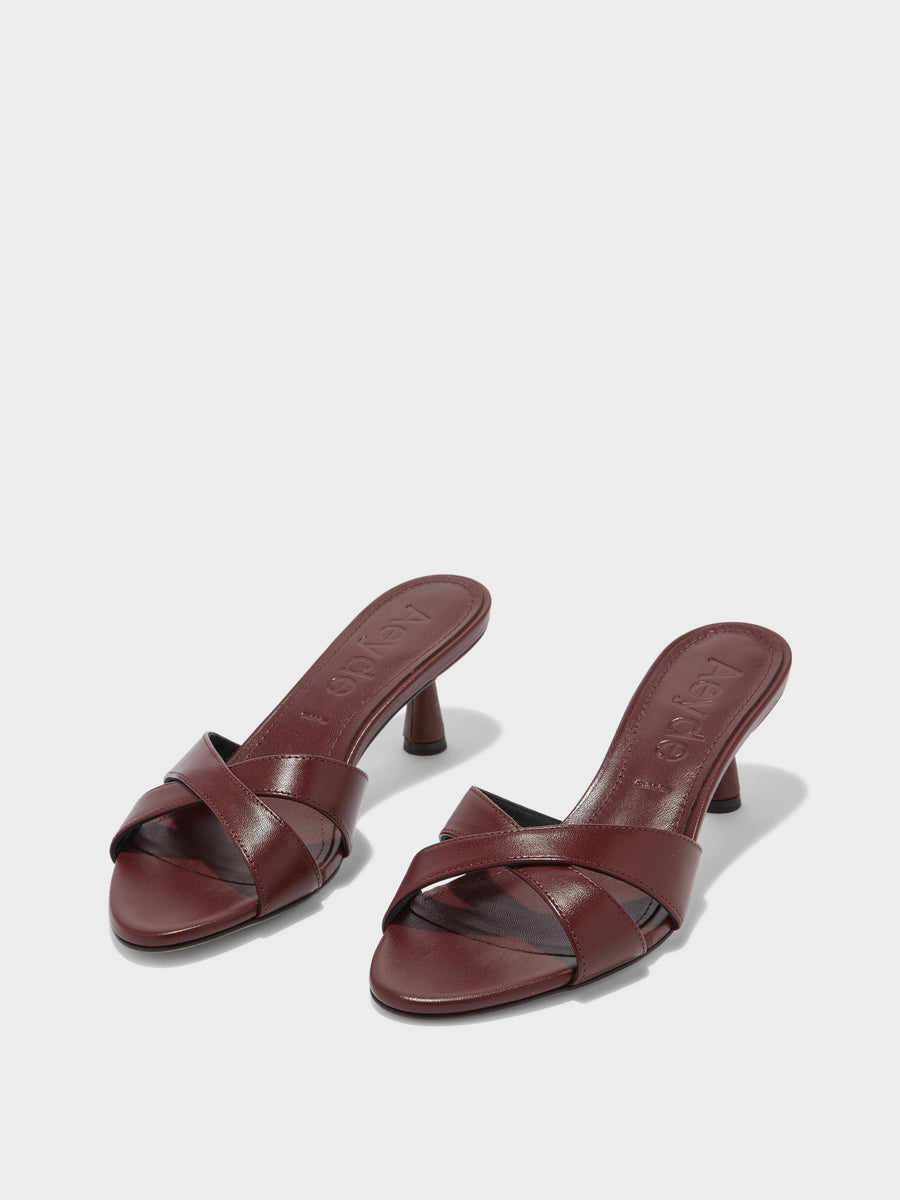 Vero Leather Mules