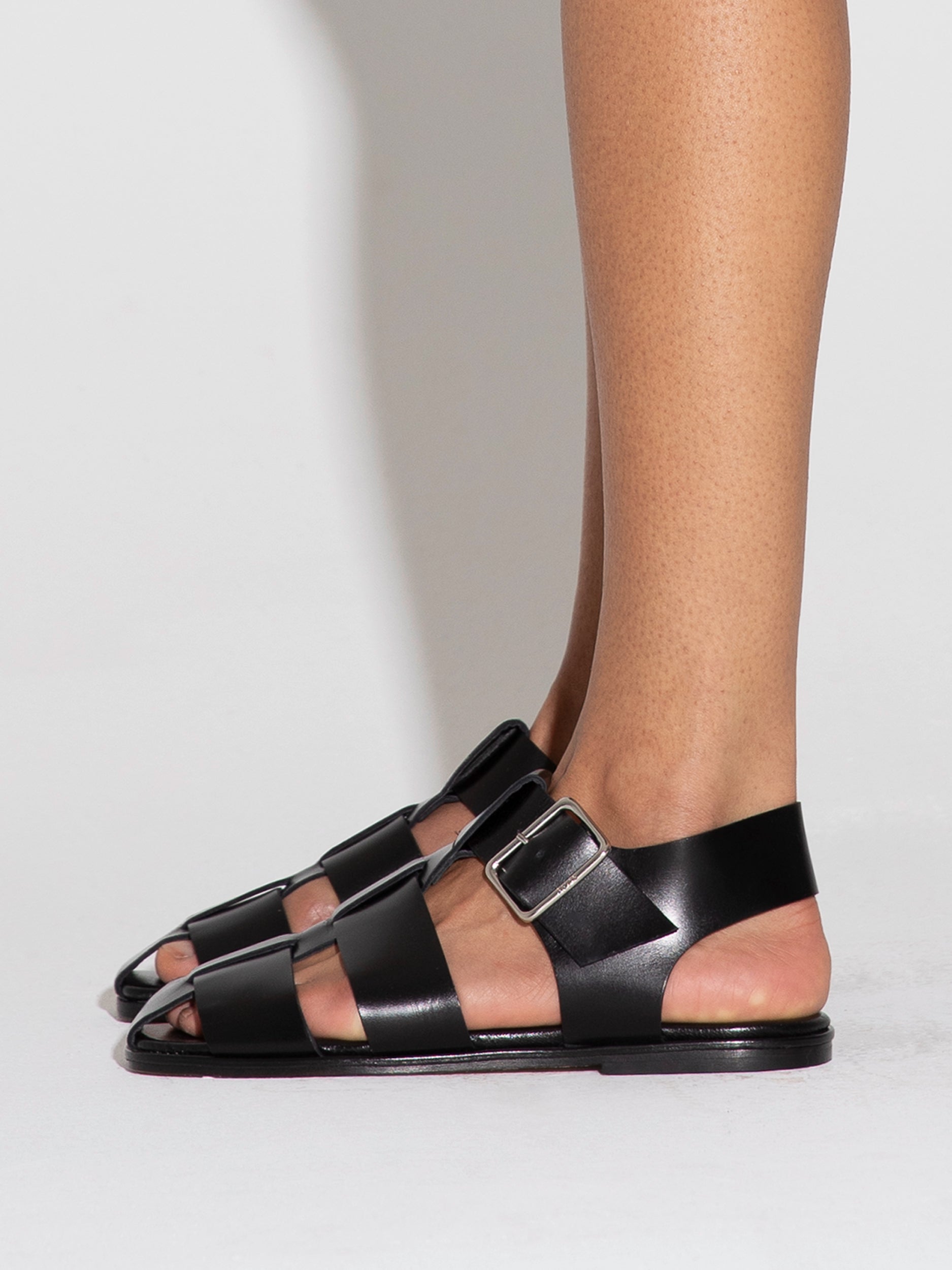 Whit Leather Sandals – Aeyde