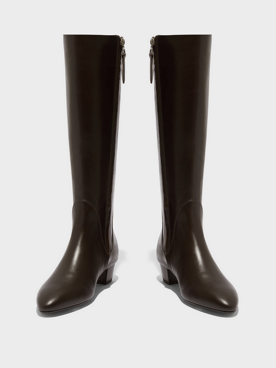 Aeyde | Yana Knee-High Boots Leather Knee High Boots for Women | Moka Calf | Round Toe | Low Heel | Front View
