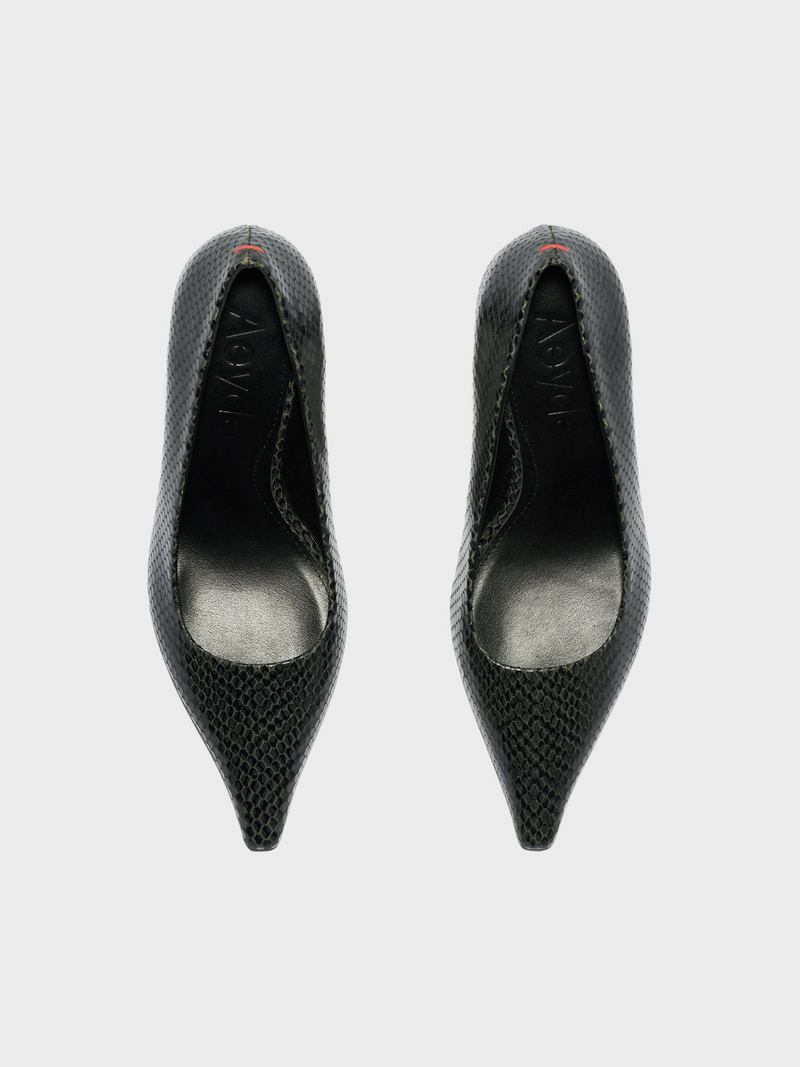 Zandra Chiseled Pumps