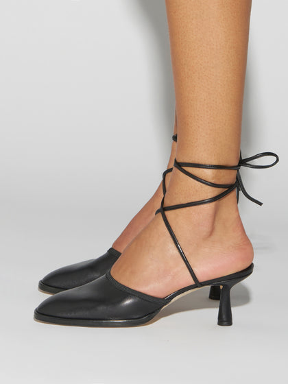 Aeyde | Farah Glove Leather Heeled Sandals for Women | Black Nappa | Round Toe | Mid Heel | How to Style