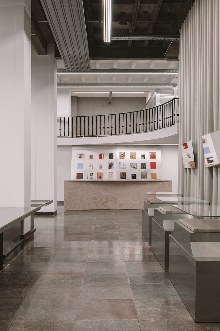 Description of the mobile image