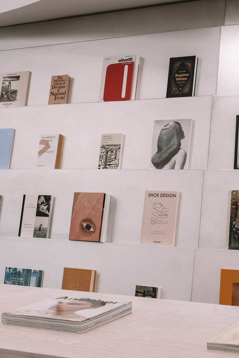 Description of the mobile image