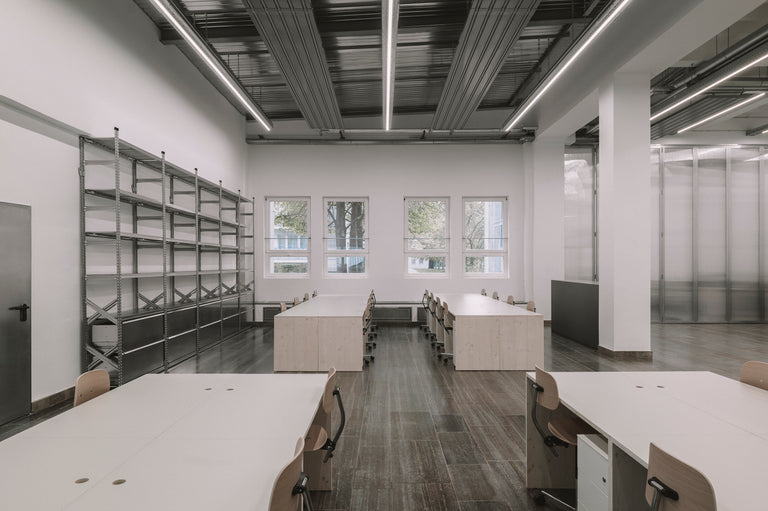 Description of the mobile image