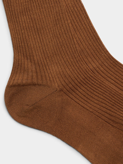 Aeyde | Jana Silk Socks for Women | Tobacco Silk | Luxury Materials | Handmade in Italy | Material Details