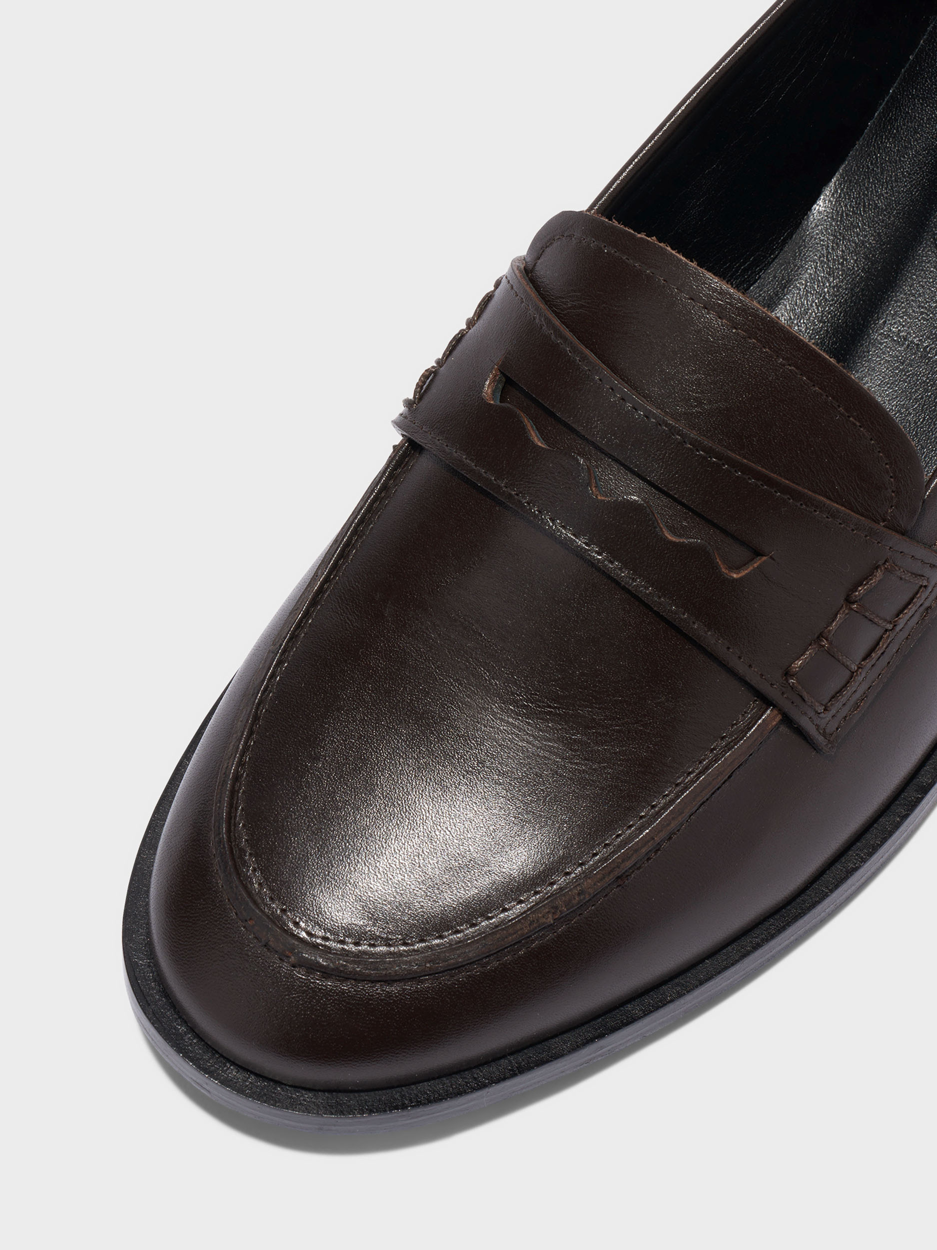 Aeyde | Oskar Leather Loafers Leather Flats for Women | Moka Calf | Round Toe | Flat Heel | Luxury Materials | Handmade in Italy