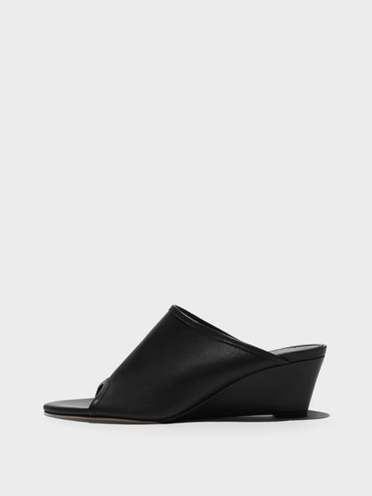 Suzanne Leather Heeled Sandals | Black Nappa