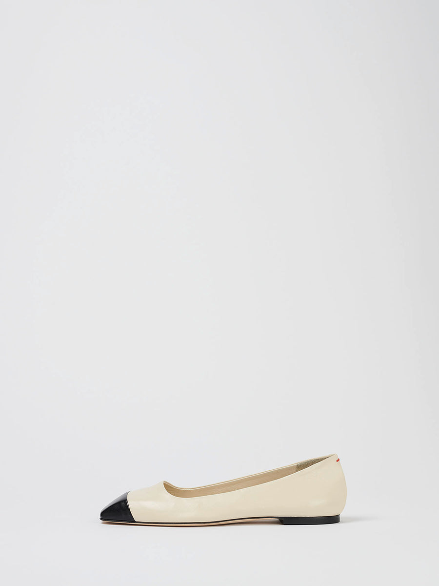Inga Creamy/Black Nappa