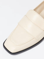 Julie Creamy Nappa - Image 3