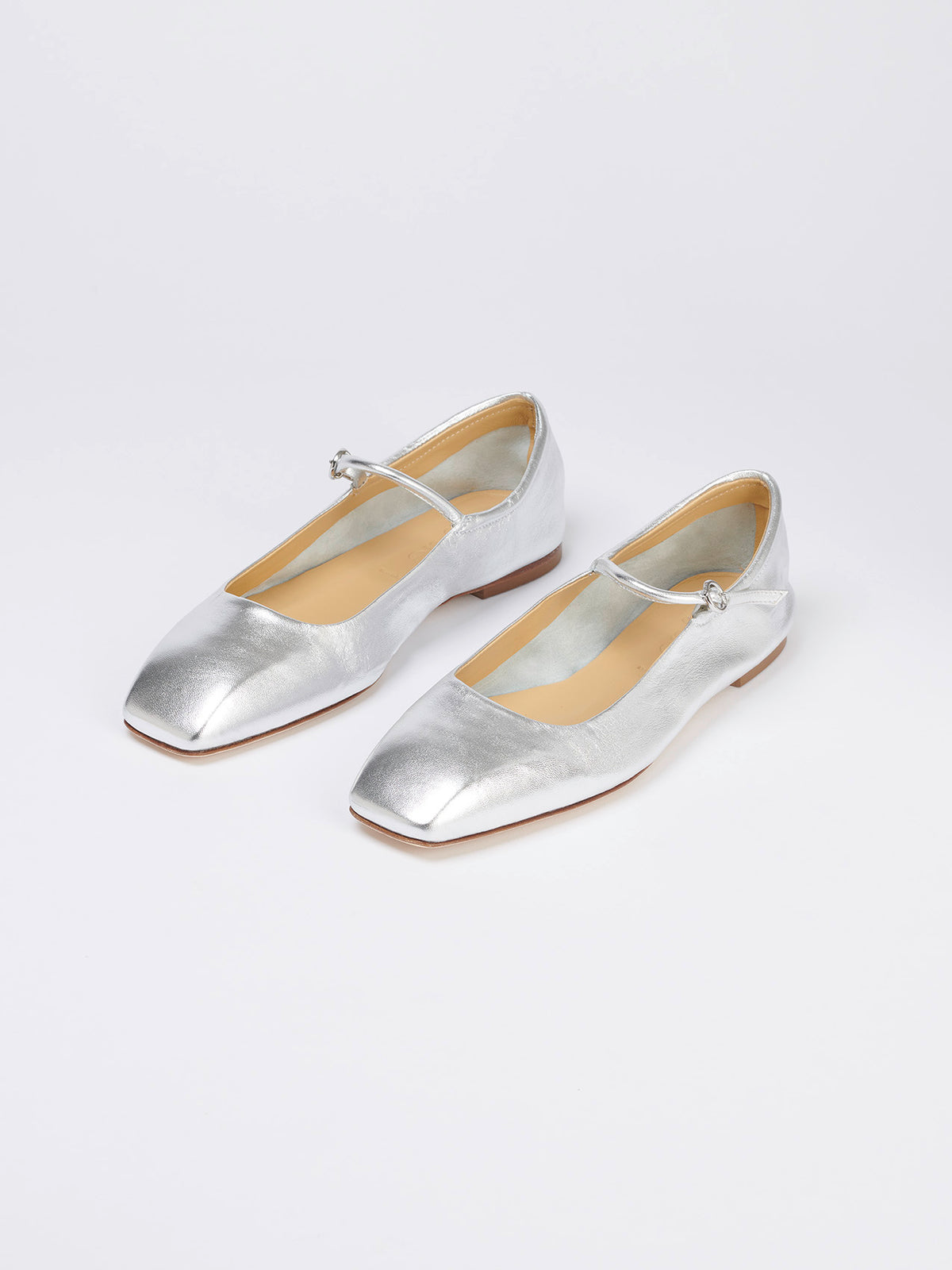aeyde betty flats