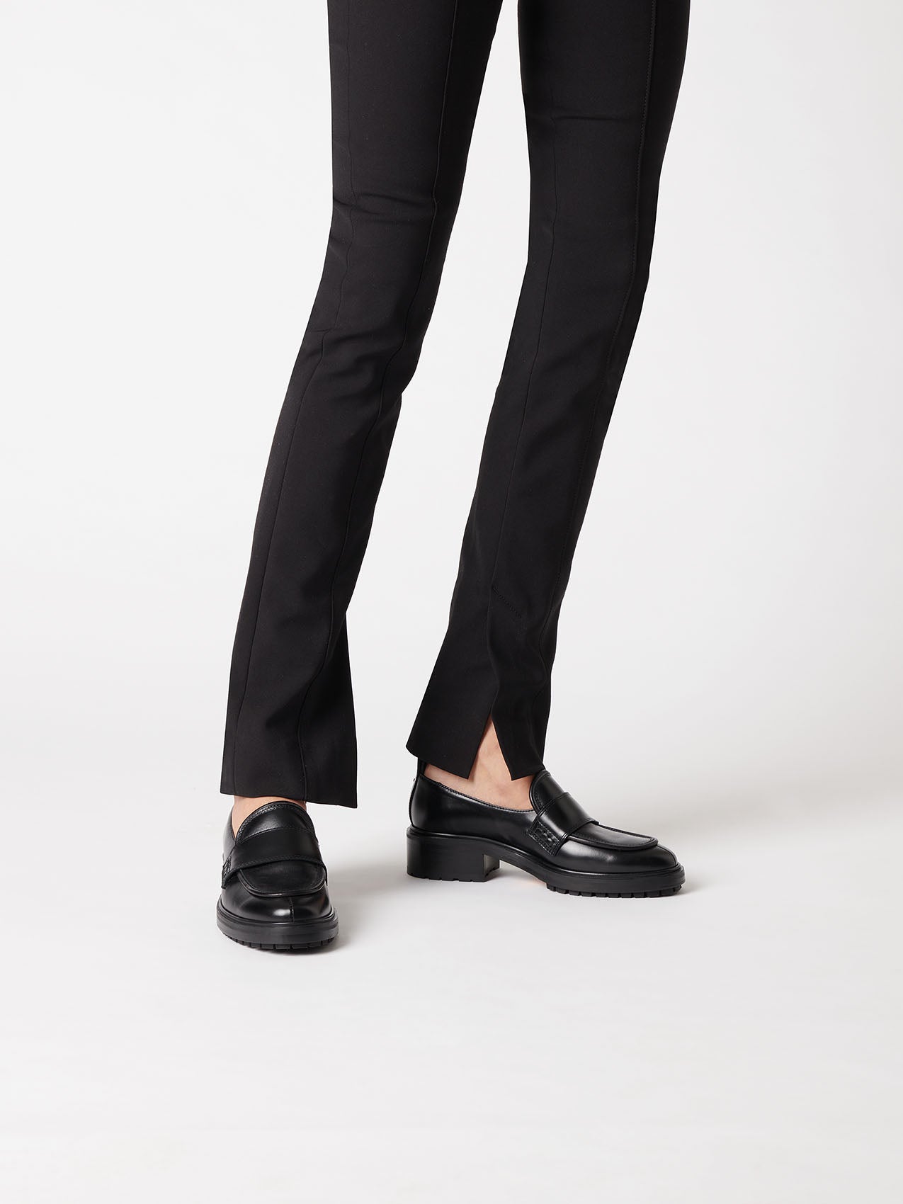 Aeyde | Ruth Leather Loafers Leather Flats, Loafers for Women | Black Calf | Round Toe | Mid Heel | How to Style
