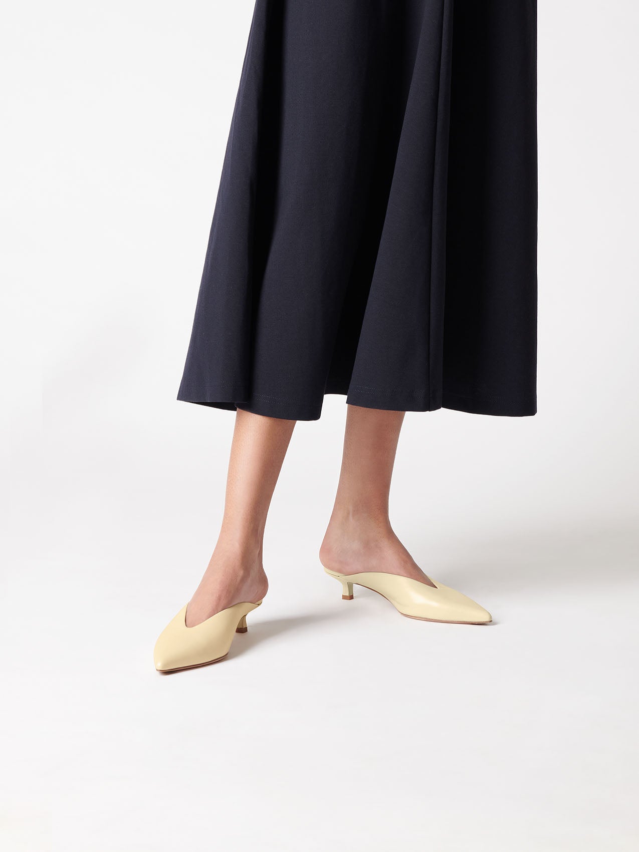 Aeyde | Stella Butter Nappa Leather  for Women |  | Pointed Toe | Low Heel | On Feet